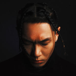 李辉操逼给他爸操了吗
